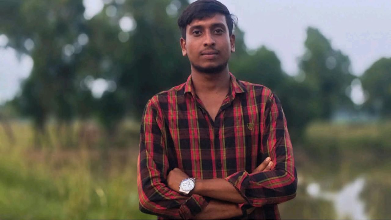 পোরশায় ছাত্ররাজনীতিতে সক্রিয় তরুণ নেতা রিফাত হোসেন