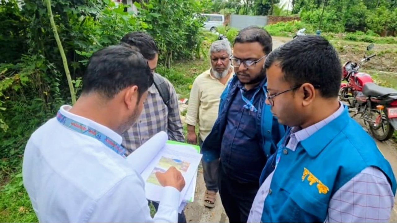 রূপগঞ্জে পাউবো কর্মকর্তার বিরুদ্ধে অভিযোগ সেচ প্রকল্পে দুদকের তদন্ত