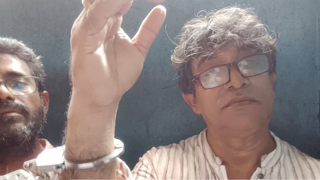 জাসদ কার্যালয় থেকে সাবেক ডিইউজে সভাপতি ও সাংবাদিক নেতা আবু জাফর সূর্য আটক